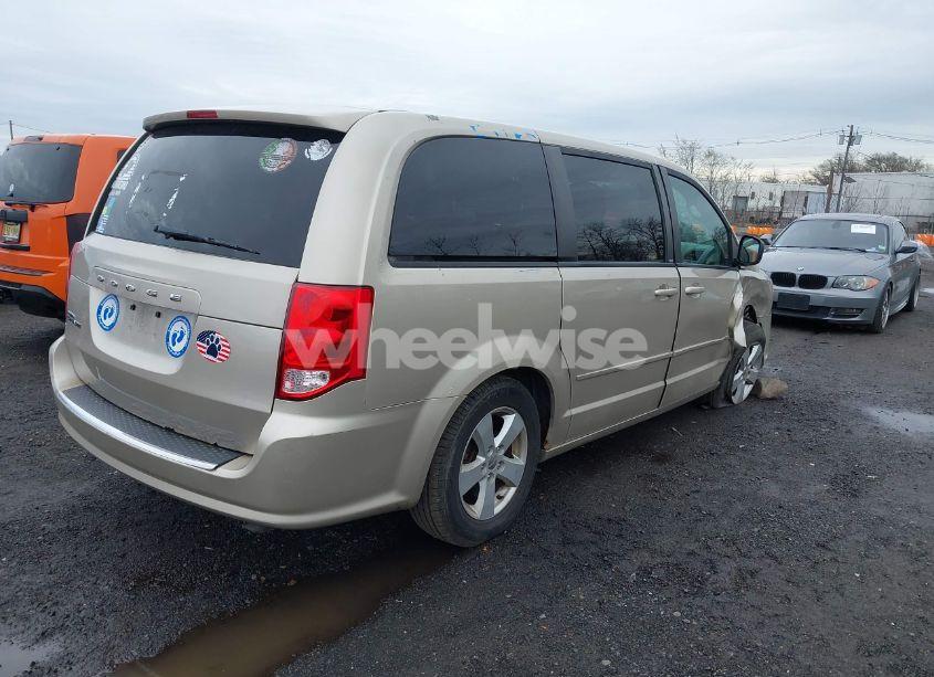 Photo 4 of 2013 Dodge Grand CARAVAN SE (VIN 2C4RDGBGXDR695923)