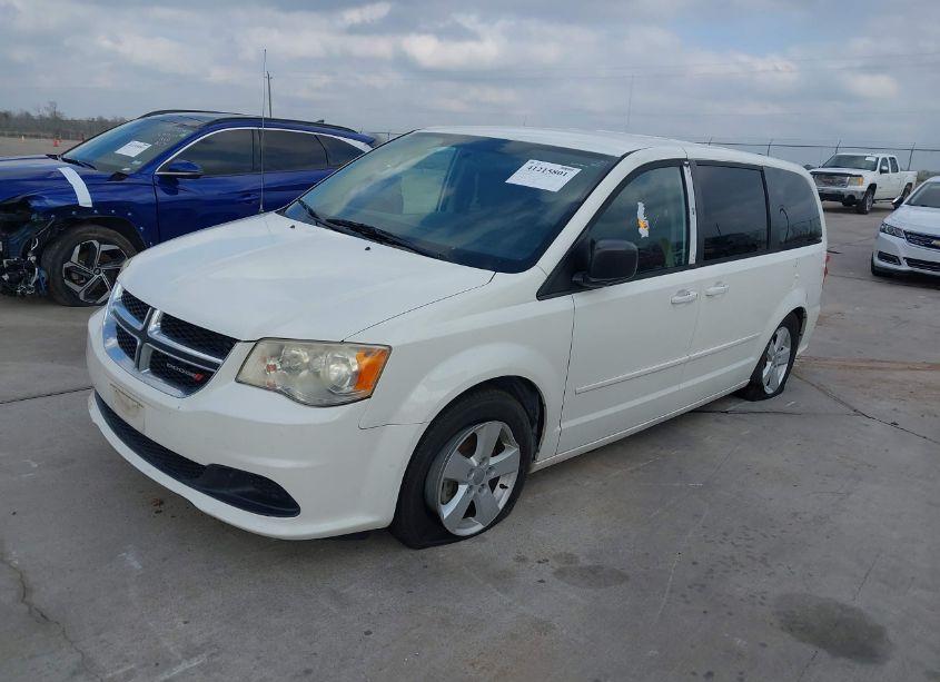 Photo 2 of 2013 Dodge Grand CARAVAN SE (VIN 2C4RDGBGXDR723218)