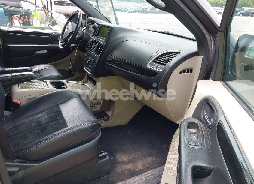 Photo 5 of 2014 Dodge Grand CARAVAN SE/SXT (VIN 2C4RDGBGXER201089)