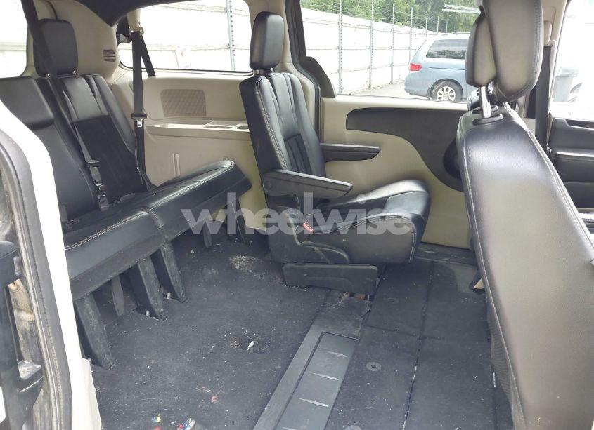 Photo 8 of 2014 Dodge Grand CARAVAN SE/SXT (VIN 2C4RDGBGXER201089)