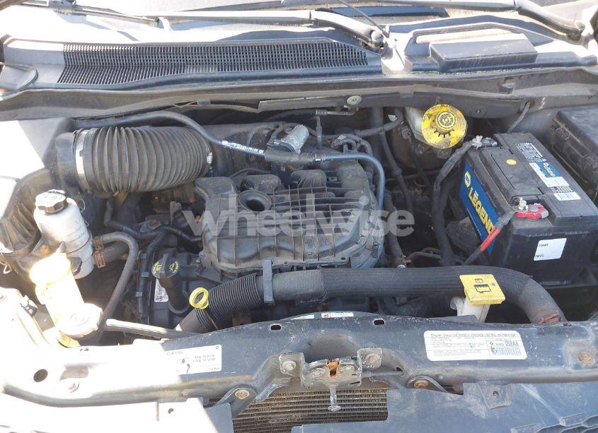 Photo 10 of 2014 Dodge Grand CARAVAN SE 30TH ANNIVERSARY (VIN 2C4RDGBGXER254634)