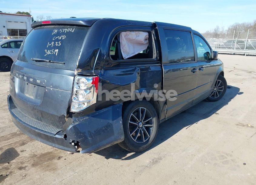 Photo 6 of 2014 Dodge Grand CARAVAN SE (VIN 2C4RDGBGXER302519)