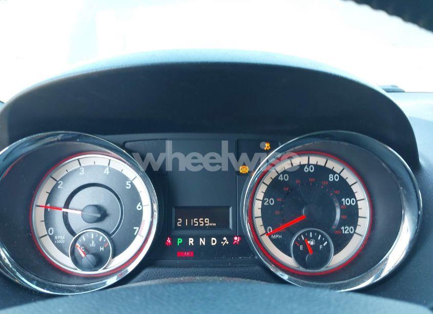 Photo 7 of 2014 Dodge Grand CARAVAN SE (VIN 2C4RDGBGXER302519)