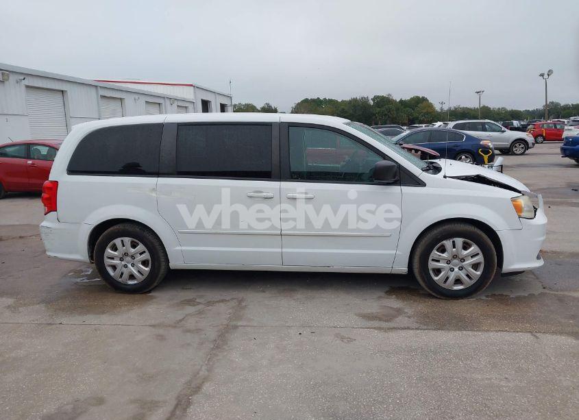 Photo 13 of 2014 Dodge Grand CARAVAN SE (VIN 2C4RDGBGXER355253)