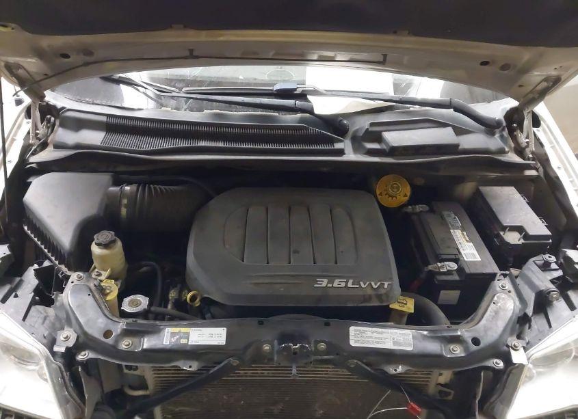 Photo 10 of 2014 Dodge Grand CARAVAN AMERICAN VALUE PKG (VIN 2C4RDGBGXER452193)