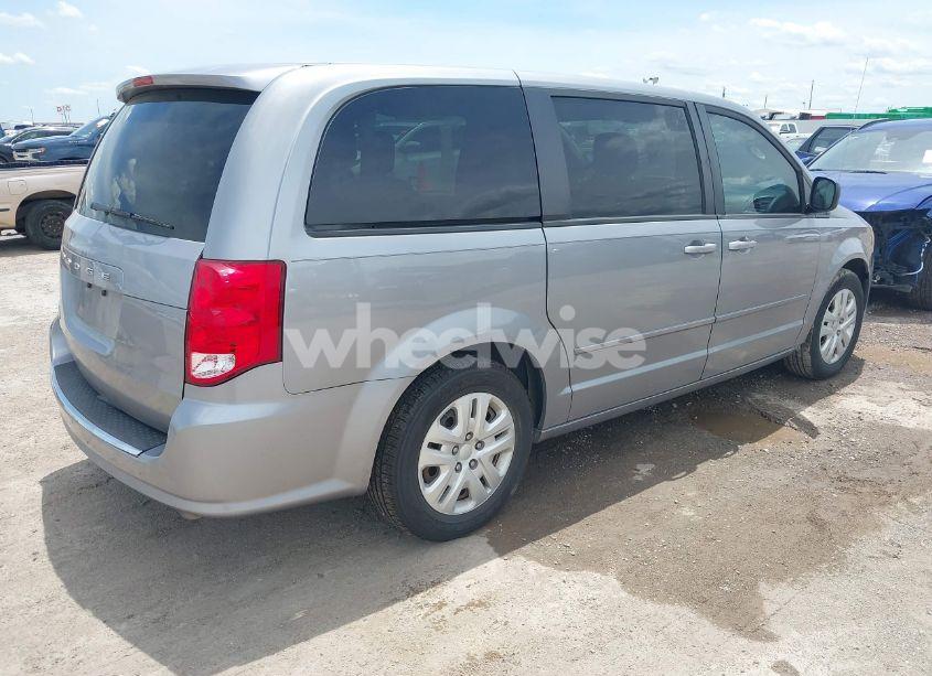 Photo 4 of 2015 Dodge Grand CARAVAN SE (VIN 2C4RDGBGXFR542672)