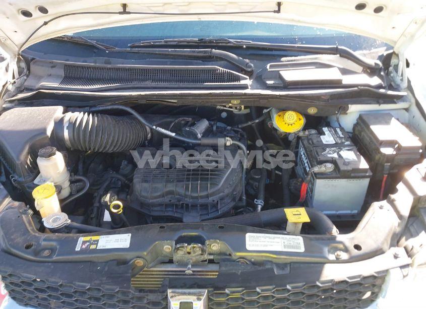 Photo 10 of 2015 Dodge Grand CARAVAN AMERICAN VALUE PKG (VIN 2C4RDGBGXFR549962)