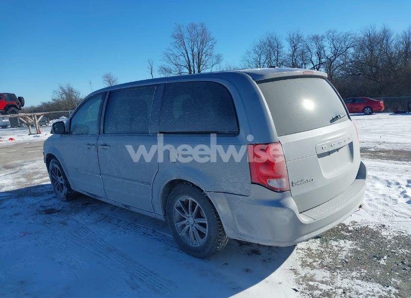 Photo 3 of 2015 Dodge Grand CARAVAN SE (VIN 2C4RDGBGXFR568091)