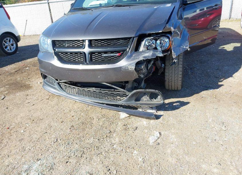 Photo 6 of 2015 Dodge Grand CARAVAN SE (VIN 2C4RDGBGXFR593525)