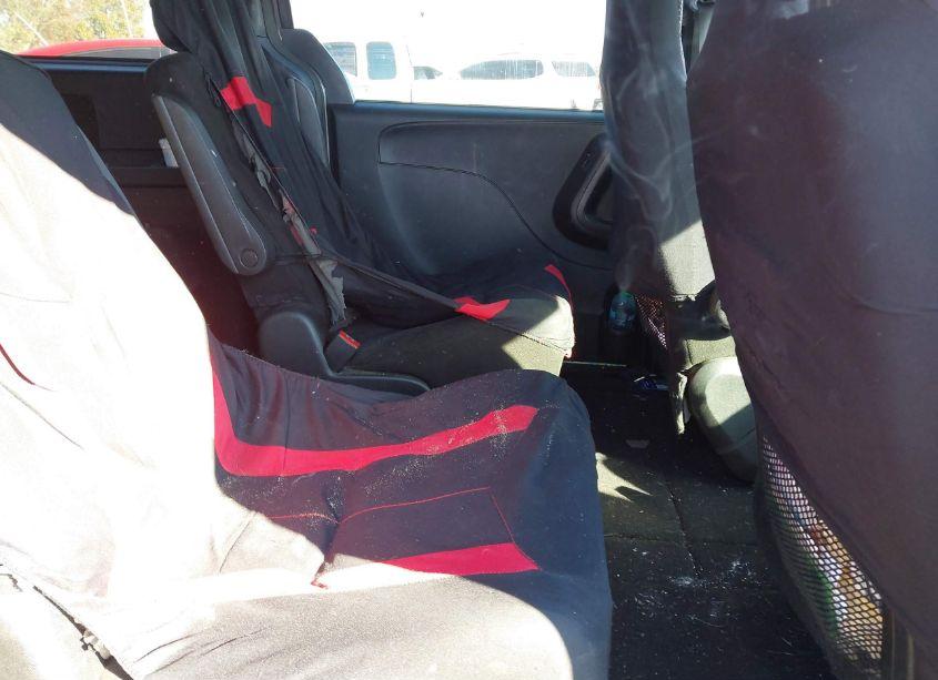 Photo 8 of 2015 Dodge Grand CARAVAN SE (VIN 2C4RDGBGXFR593525)