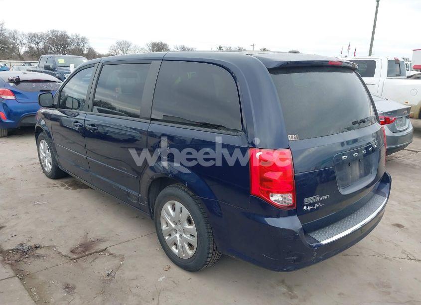 Photo 3 of 2015 Dodge Grand CARAVAN SE (VIN 2C4RDGBGXFR616348)