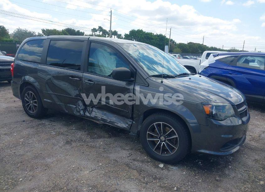 2015 Dodge Grand CARAVAN SE (VIN 2C4RDGBGXFR682995) main photo