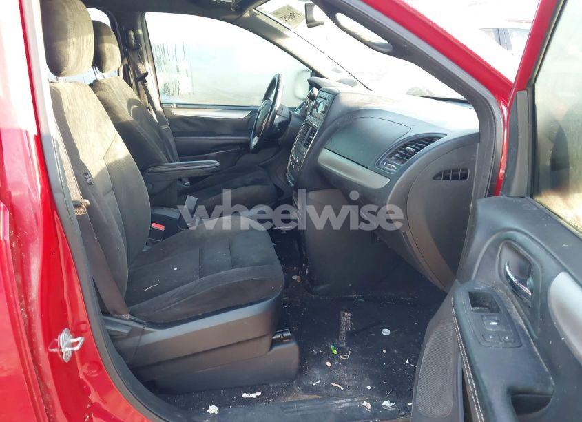 Photo 5 of 2015 Dodge Grand CARAVAN SE (VIN 2C4RDGBGXFR684083)