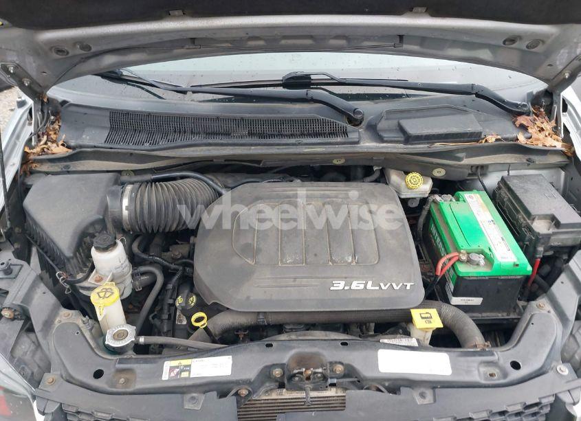 Photo 10 of 2015 Dodge Grand CARAVAN SE PLUS (VIN 2C4RDGBGXFR704185)