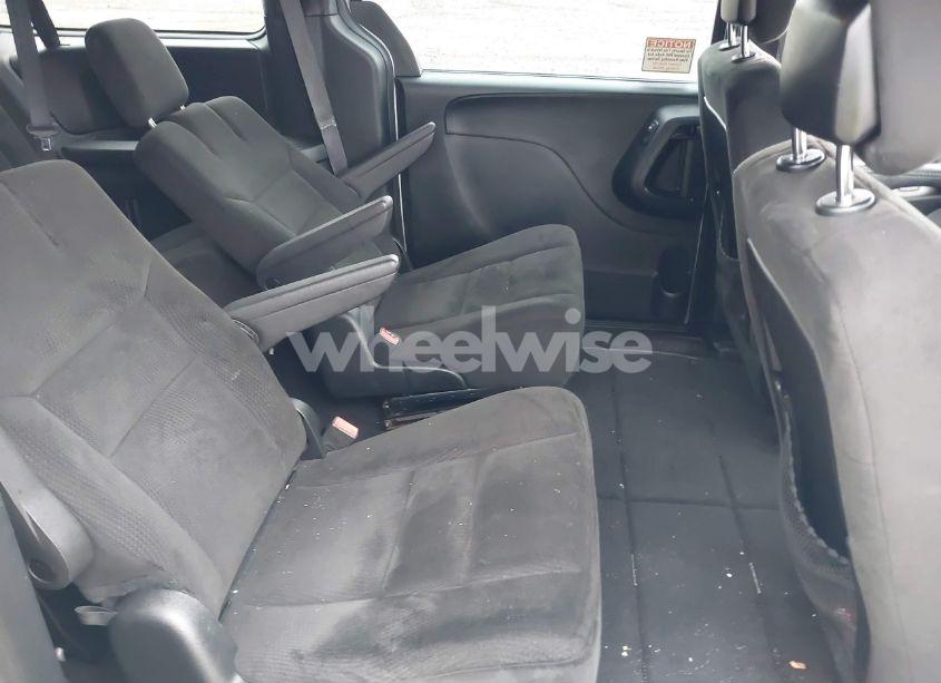 Photo 8 of 2015 Dodge Grand CARAVAN SE PLUS (VIN 2C4RDGBGXFR704185)