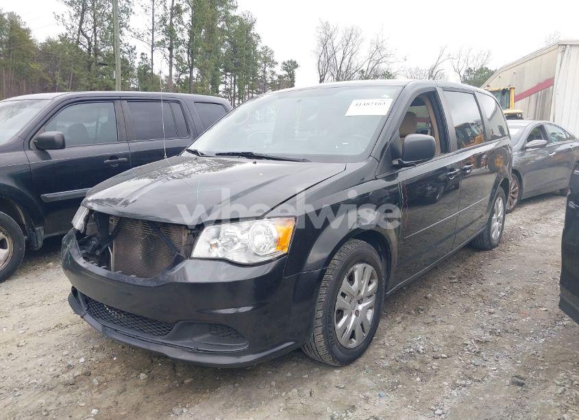 Photo 2 of 2016 Dodge Grand CARAVAN SE (VIN 2C4RDGBGXGR151796)