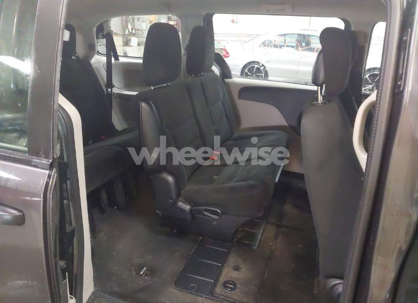 Photo 8 of 2016 Dodge Grand CARAVAN AMERICAN VALUE PKG (VIN 2C4RDGBGXGR195569)