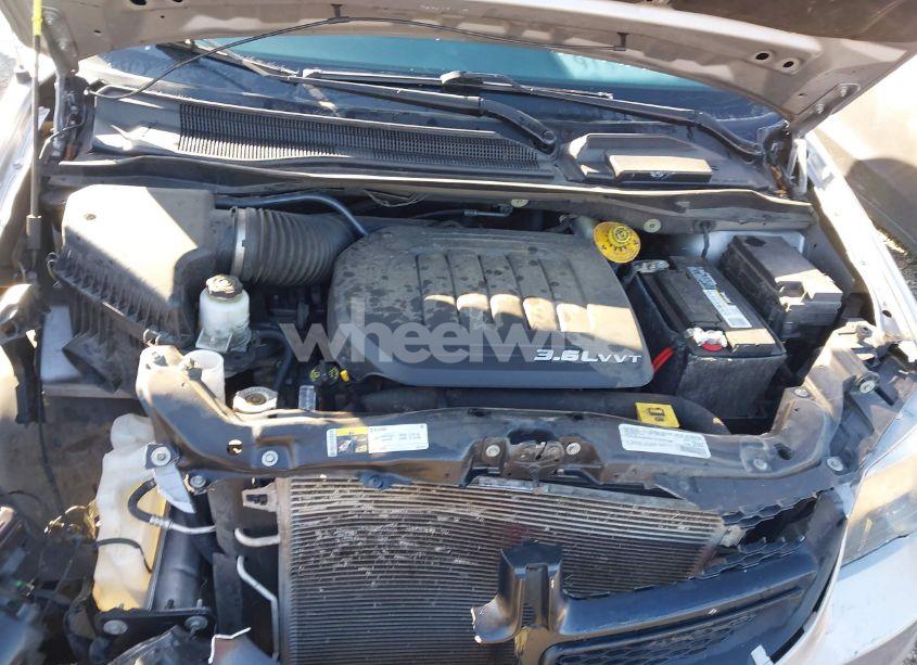 Photo 10 of 2016 Dodge Grand CARAVAN SE PLUS (VIN 2C4RDGBGXGR217926)