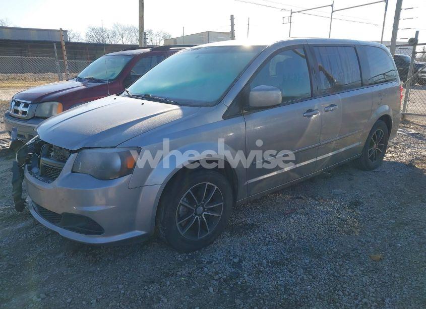 Photo 2 of 2016 Dodge Grand CARAVAN SE PLUS (VIN 2C4RDGBGXGR217926)