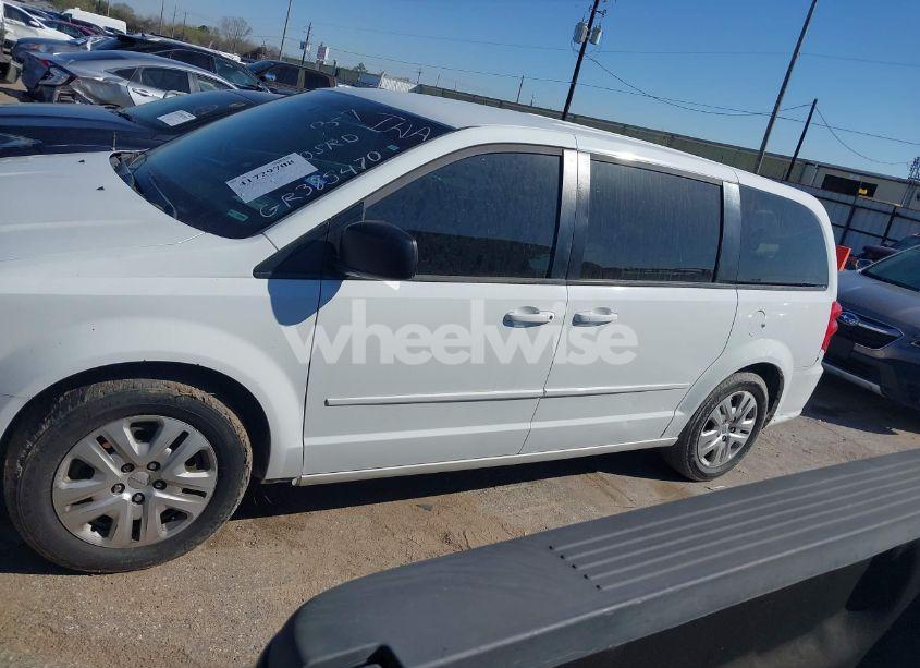 Photo 14 of 2016 Dodge Grand CARAVAN SE (VIN 2C4RDGBGXGR385470)
