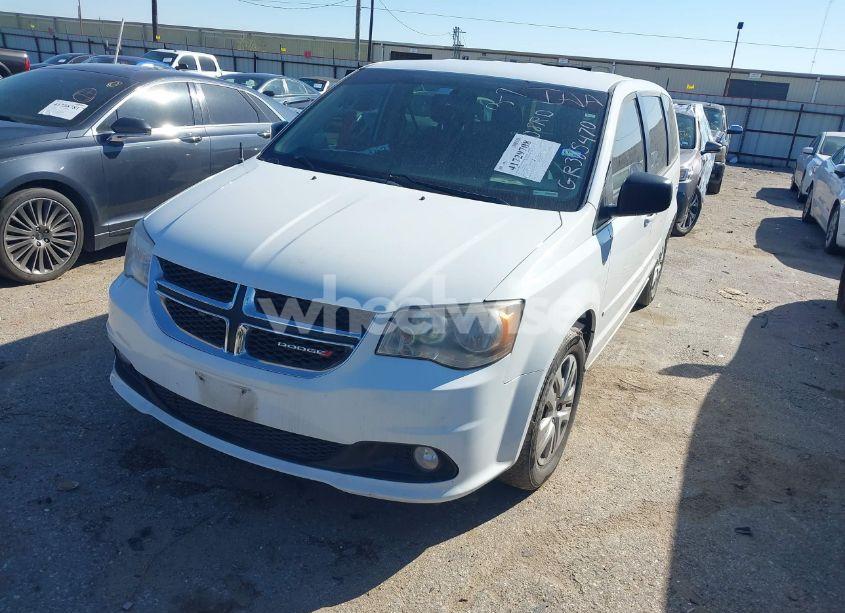 Photo 2 of 2016 Dodge Grand CARAVAN SE (VIN 2C4RDGBGXGR385470)