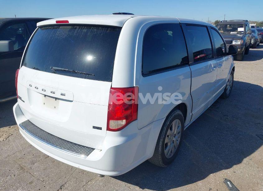 Photo 4 of 2016 Dodge Grand CARAVAN SE (VIN 2C4RDGBGXGR385470)