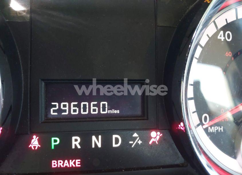 Photo 7 of 2016 Dodge Grand CARAVAN SE (VIN 2C4RDGBGXGR385470)