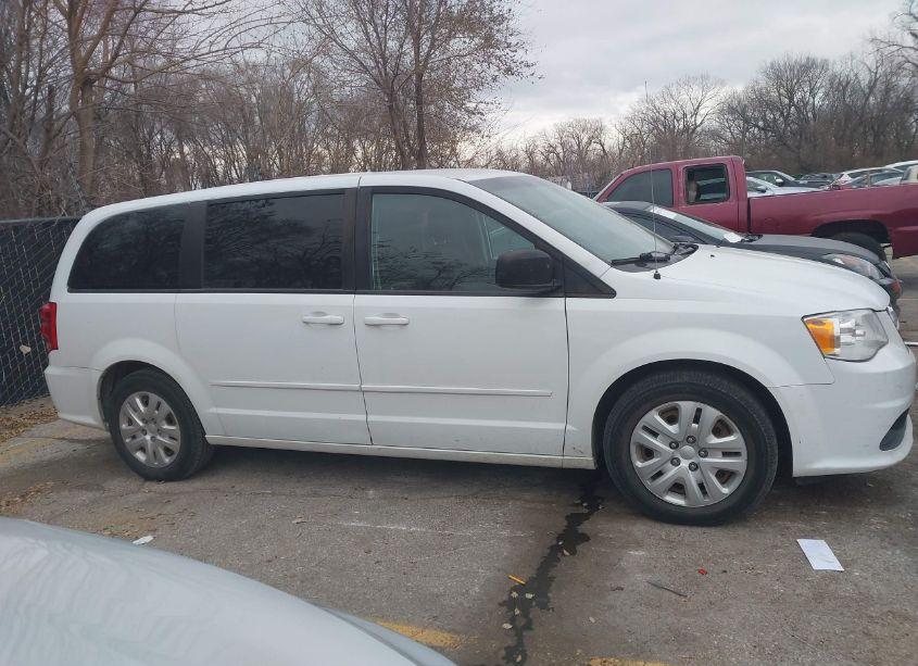 Photo 13 of 2016 Dodge Grand CARAVAN SE (VIN 2C4RDGBGXGR390863)