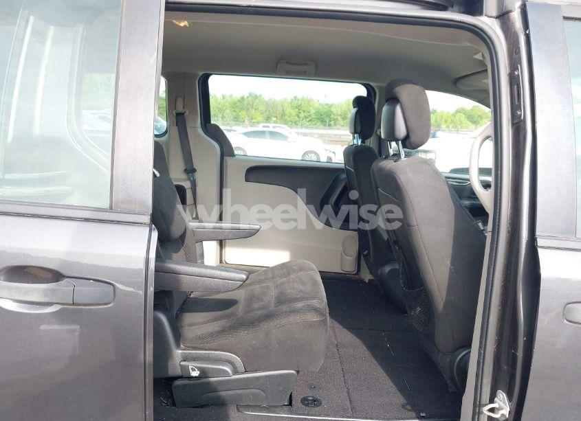 Photo 8 of 2016 Dodge Grand CARAVAN AMERICAN VALUE PKG (VIN 2C4RDGBGXGR401764)