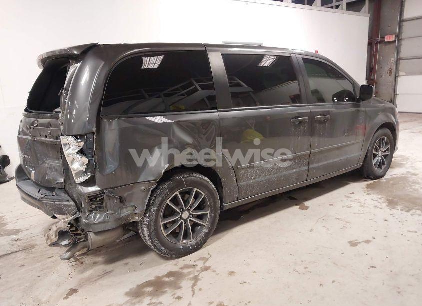 Photo 4 of 2017 Dodge Grand CARAVAN SE PLUS (VIN 2C4RDGBGXHR856549)