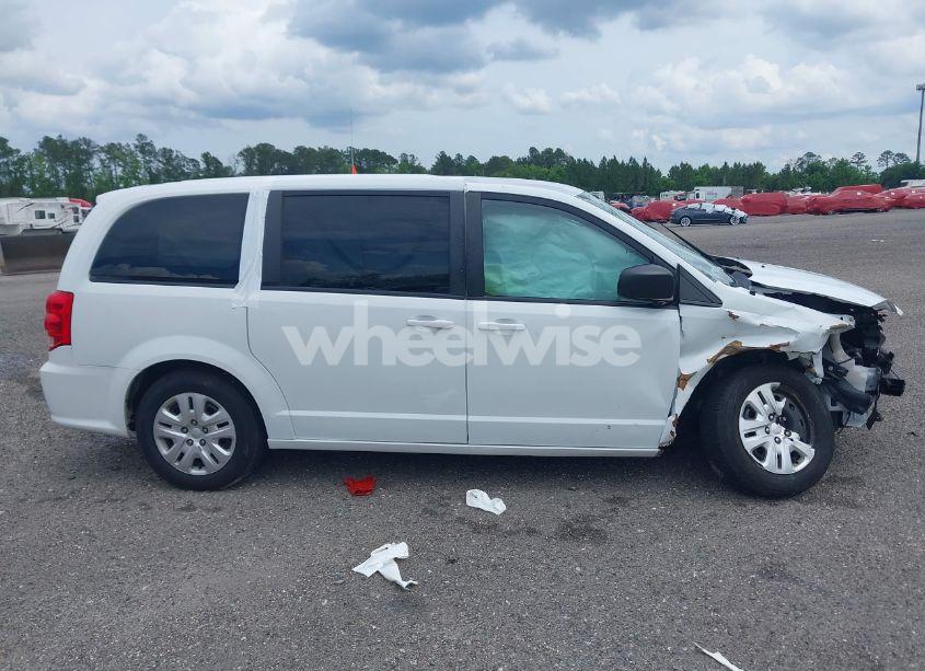 Photo 13 of 2018 Dodge Grand CARAVAN SE (VIN 2C4RDGBGXJR140949)