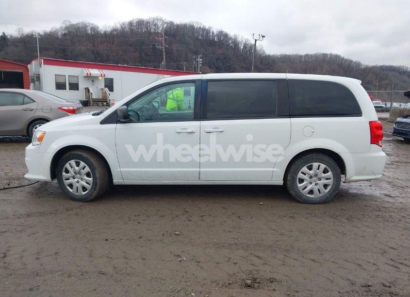 Photo 15 of 2018 Dodge Grand CARAVAN SE (VIN 2C4RDGBGXJR147836)