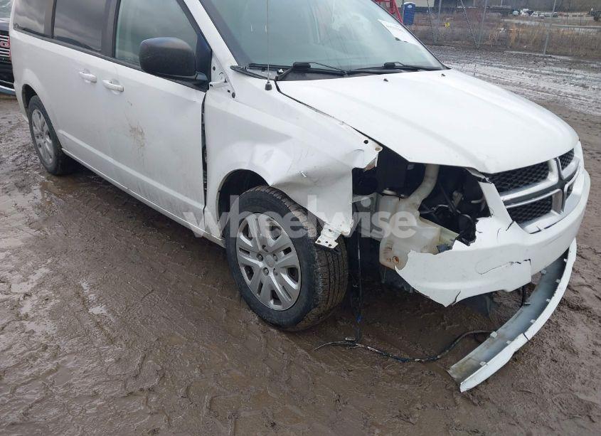 Photo 6 of 2018 Dodge Grand CARAVAN SE (VIN 2C4RDGBGXJR147836)