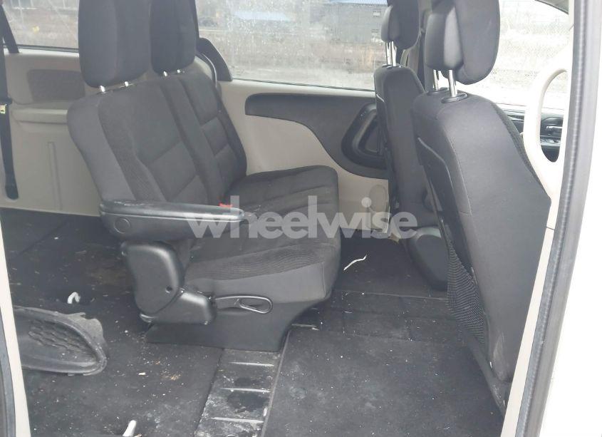 Photo 8 of 2018 Dodge Grand CARAVAN SE (VIN 2C4RDGBGXJR147836)