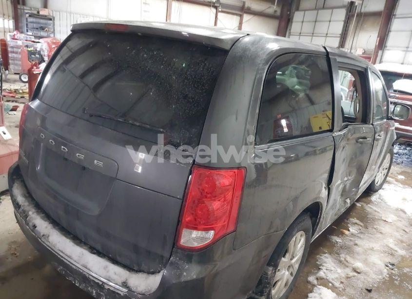 Photo 4 of 2018 Dodge Grand CARAVAN SE (VIN 2C4RDGBGXJR230912)