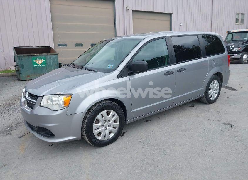 Photo 2 of 2019 Dodge Grand CARAVAN SE (VIN 2C4RDGBGXKR623441)