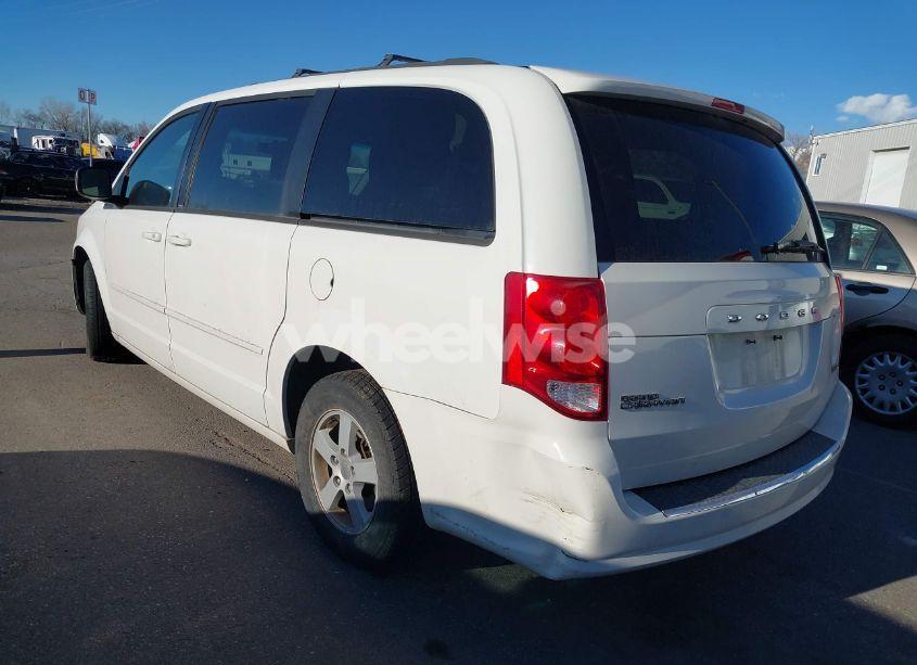 Photo 3 of 2012 Dodge Grand CARAVAN SXT (VIN 2C4RDGCG0CR178823)