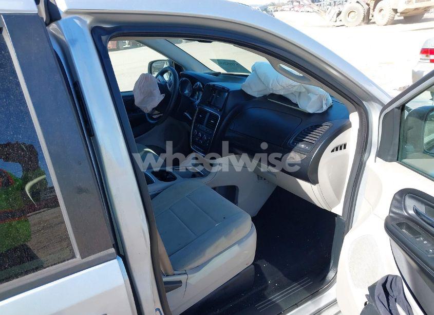 Photo 5 of 2012 Dodge Grand CARAVAN SXT (VIN 2C4RDGCG0CR240995)