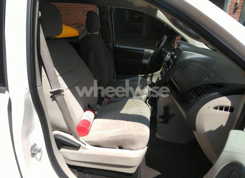 Photo 5 of 2012 Dodge Grand CARAVAN SXT (VIN 2C4RDGCG0CR275004)