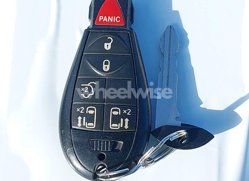 Photo 11 of 2012 Dodge Grand CARAVAN SXT (VIN 2C4RDGCG0CR329420)