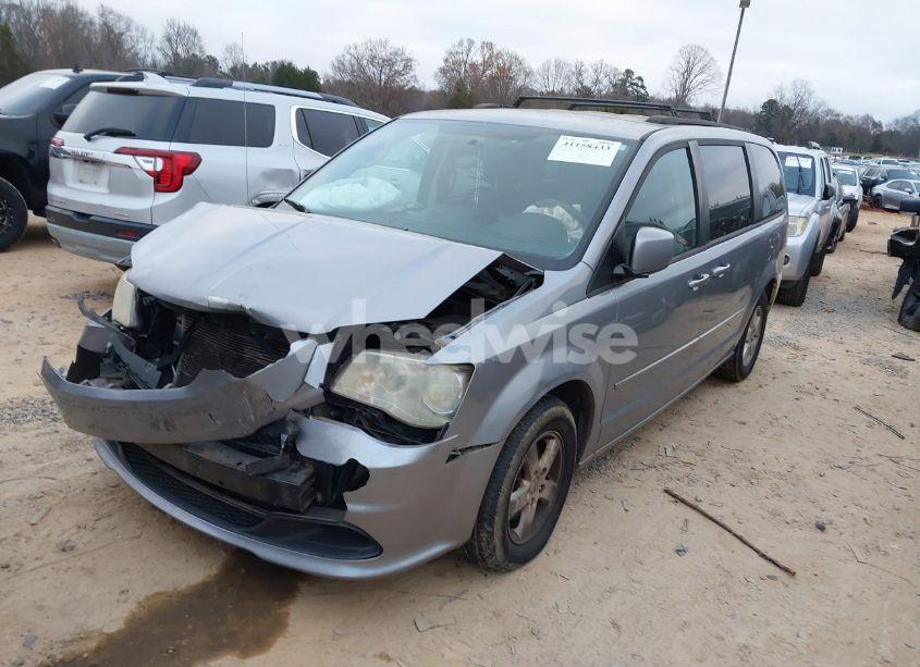 Photo 2 of 2013 Dodge Grand CARAVAN SXT (VIN 2C4RDGCG0DR551909)
