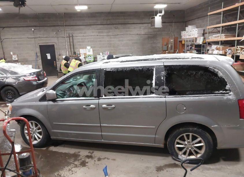 Photo 14 of 2014 Dodge Grand CARAVAN SXT (VIN 2C4RDGCG0ER128166)
