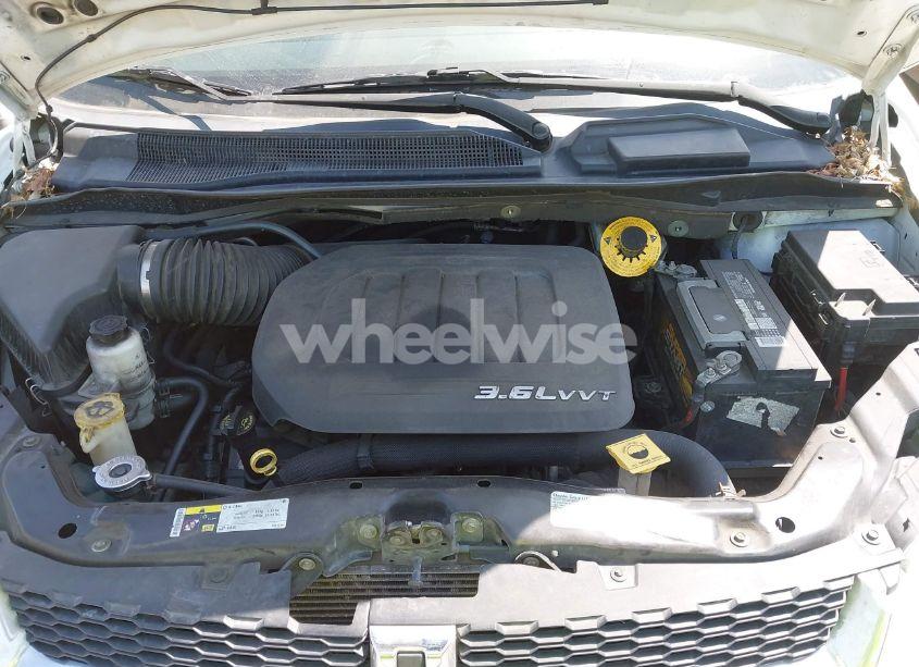 Photo 10 of 2014 Dodge Grand CARAVAN SXT (VIN 2C4RDGCG0ER153438)