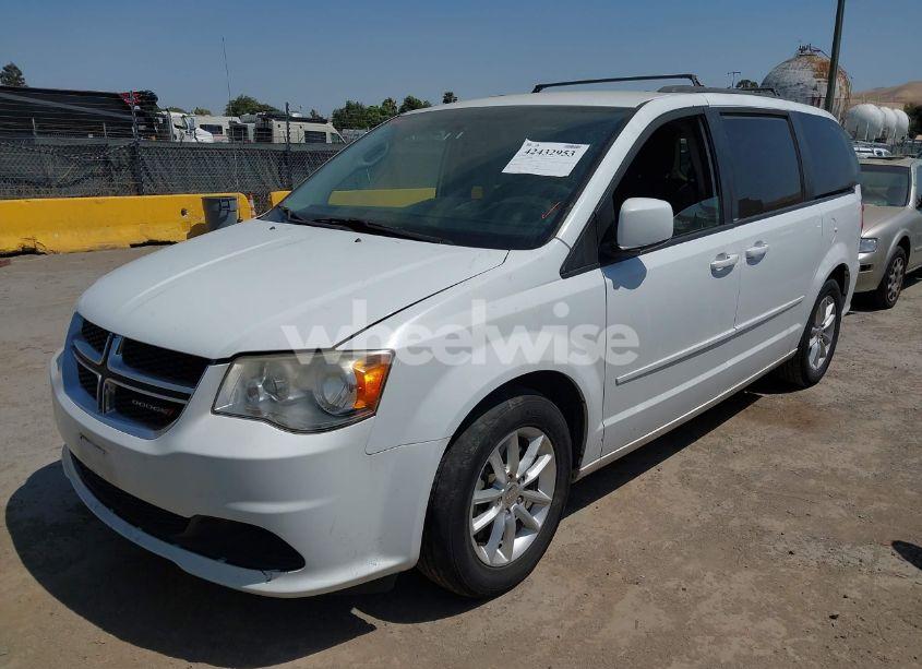 Photo 2 of 2014 Dodge Grand CARAVAN SXT (VIN 2C4RDGCG0ER153438)