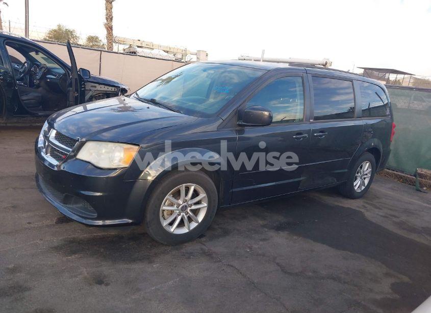 Photo 2 of 2014 Dodge Grand CARAVAN SXT (VIN 2C4RDGCG0ER252597)