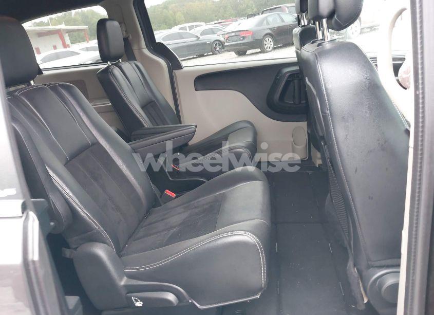 Photo 8 of 2014 Dodge Grand CARAVAN SXT 30TH ANNIVERSARY (VIN 2C4RDGCG0ER276544)