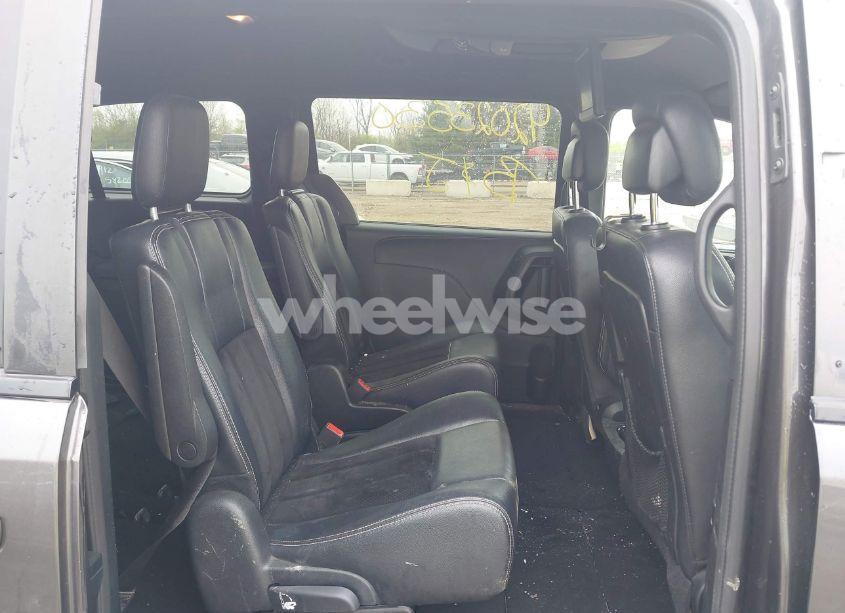 Photo 8 of 2014 Dodge Grand CARAVAN SXT 30TH ANNIVERSARY (VIN 2C4RDGCG0ER406080)