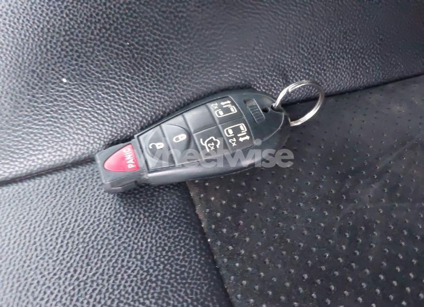 Photo 11 of 2014 Dodge Grand CARAVAN SXT 30TH ANNIVERSARY (VIN 2C4RDGCG0ER453125)