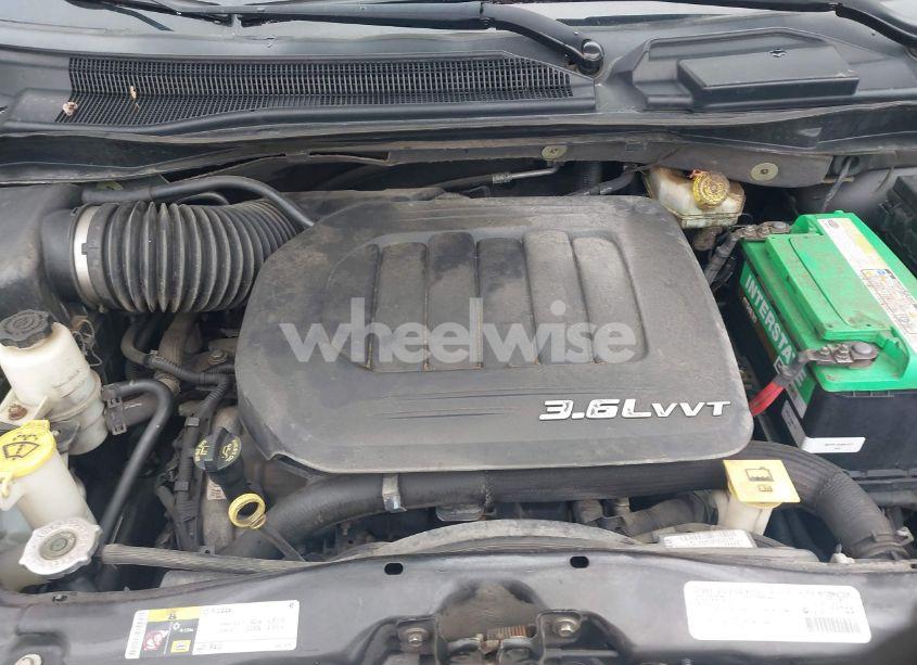 Photo 10 of 2015 Dodge Grand CARAVAN SXT (VIN 2C4RDGCG0FR567207)