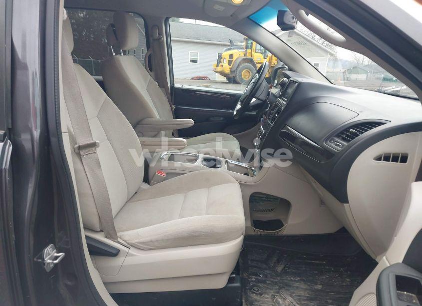 Photo 5 of 2015 Dodge Grand CARAVAN SXT (VIN 2C4RDGCG0FR567207)